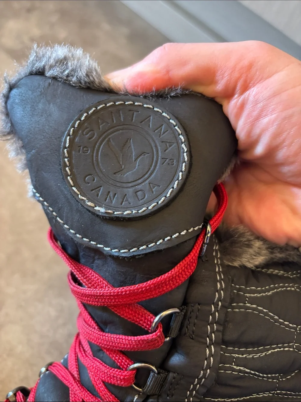 Santana Canada Gray Faux Fur Boot Interior with Red Laces